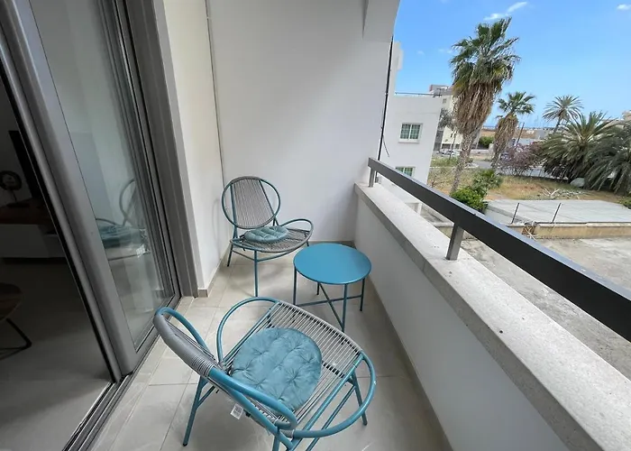 Downtown Apartamento Lárnaca