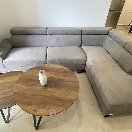 Lazuli Center Ap 12 Ларнака