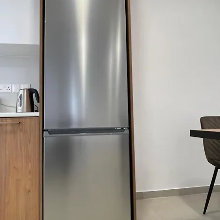 Downtown Apartamento Larnaca