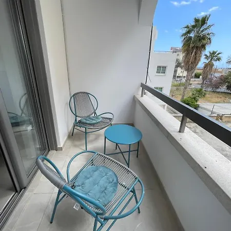 Downtown Appartamento Larnaca